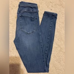 Juniors hollister skinny jeans